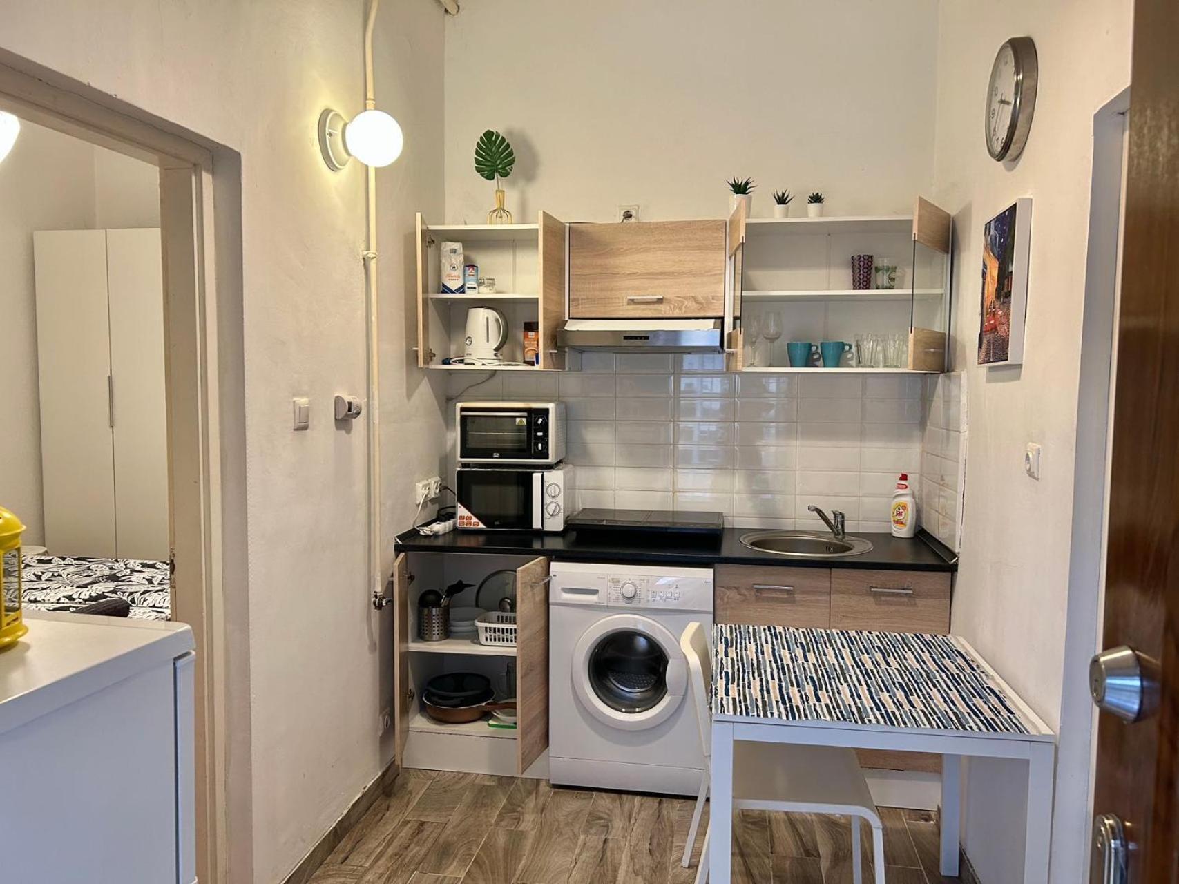 No. 11 Apartment With 2 Bathrooms Next To Railway Station Budapešť Exteriér fotografie