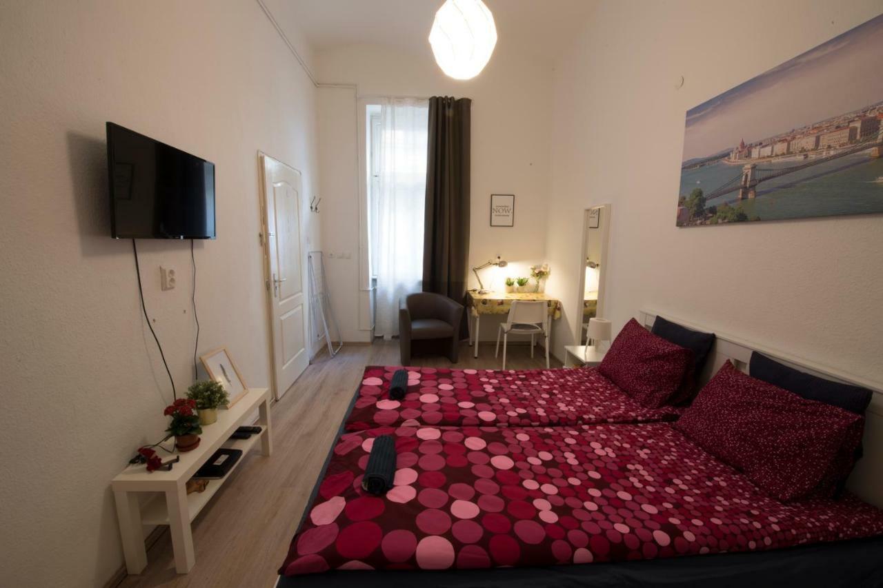 No. 11 Apartment With 2 Bathrooms Next To Railway Station Budapešť Exteriér fotografie
